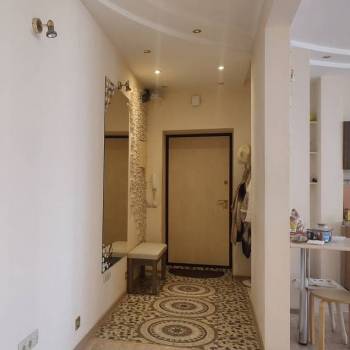 Сдается 2-х комнатная квартира, 75 м²