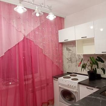 Продается 1-комнатная квартира, 28,4 м²