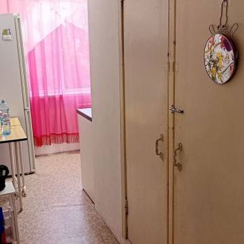 Продается 1-комнатная квартира, 28,4 м²