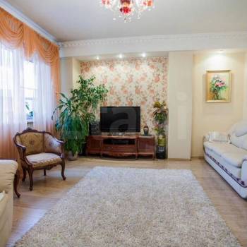 Продается 2-х комнатная квартира, 100 м²