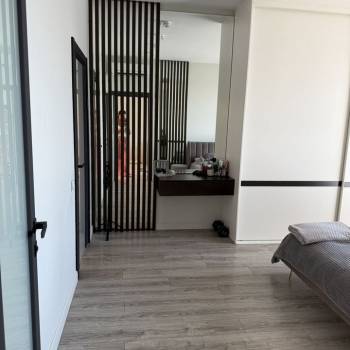 Продается 1-комнатная квартира, 74,9 м²