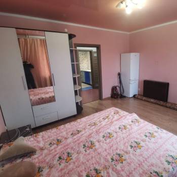 Сдается 2-х комнатная квартира, 80 м²