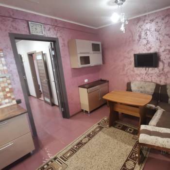 Сдается 2-х комнатная квартира, 80 м²