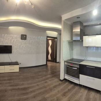 Продается 2-х комнатная квартира, 53 м²