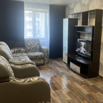 Сдается 2-х комнатная квартира, 60 м²