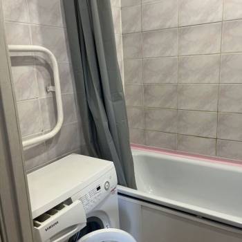 Сдается 2-х комнатная квартира, 60 м²