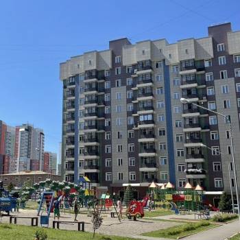 Сдается 1-комнатная квартира, 42 м²