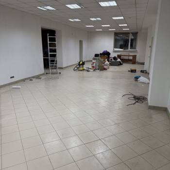 Продается Нежилое помещение, 600 м²