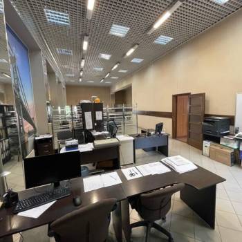 Продается Нежилое помещение, 600 м²