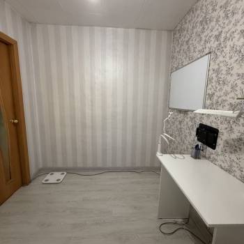 Продается 3-х комнатная квартира, 41,4 м²
