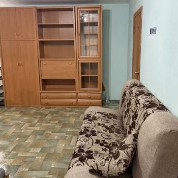 Продается 3-х комнатная квартира, 41,4 м²