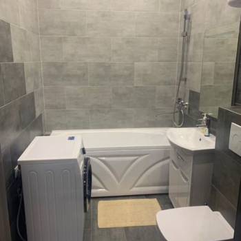 Сдается 2-х комнатная квартира, 65 м²