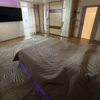 Продается 2-х комнатная квартира, 70 м²
