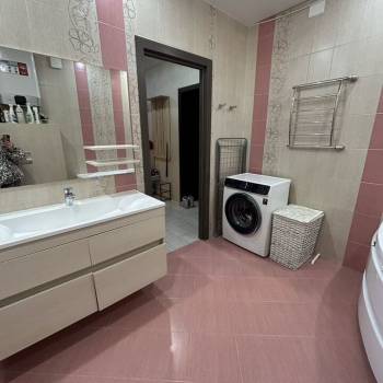 Сдается 2-х комнатная квартира, 57 м²