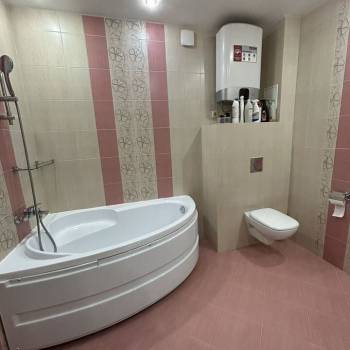 Сдается 2-х комнатная квартира, 57 м²