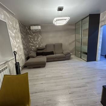 Сдается 2-х комнатная квартира, 57 м²
