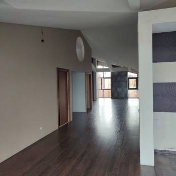 Продается 3-х комнатная квартира, 162,9 м²