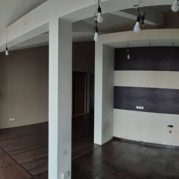 Продается 3-х комнатная квартира, 162,9 м²