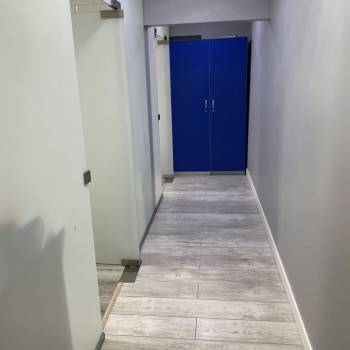 Продается Нежилое помещение, 70 м²