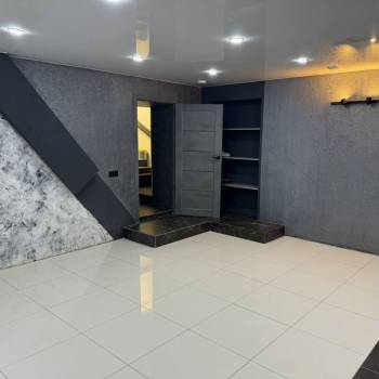 Сдается Нежилое помещение, 68 м²