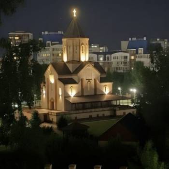 Продается Многокомнатная квартира, 140 м²