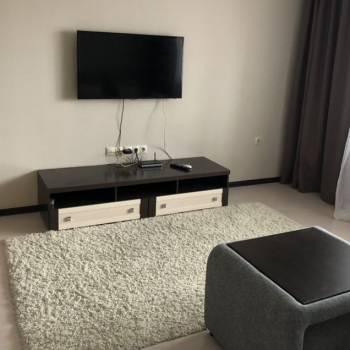 Сдается 1-комнатная квартира, 45 м²
