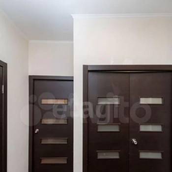 Продается 1-комнатная квартира, 36 м²