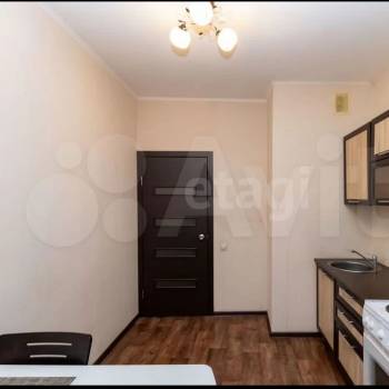 Продается 1-комнатная квартира, 36 м²