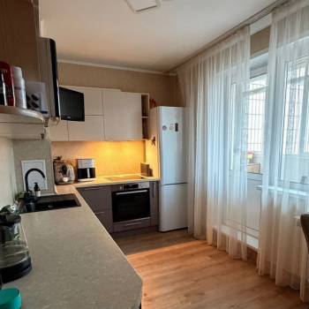 Продается 3-х комнатная квартира, 65,6 м²