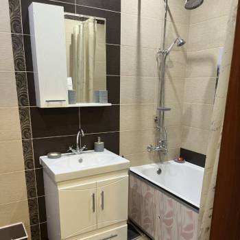 Сдается 1-комнатная квартира, 44 м²