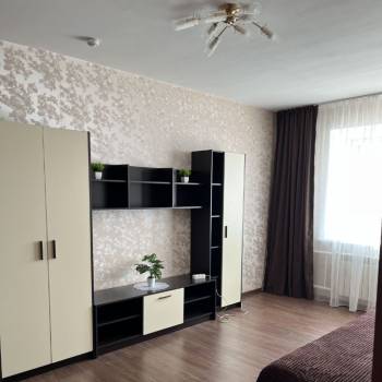 Сдается 1-комнатная квартира, 44 м²