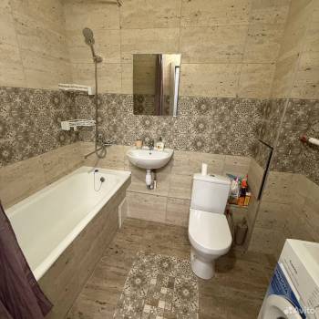 Сдается 1-комнатная квартира, 44 м²