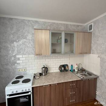 Сдается 1-комнатная квартира, 44 м²