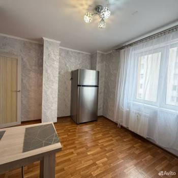 Сдается 1-комнатная квартира, 44 м²