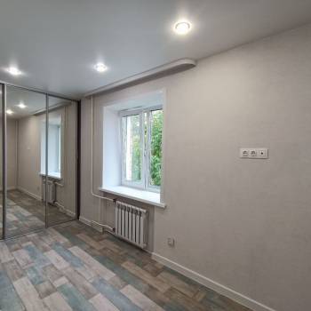 Продается 2-х комнатная квартира, 42 м²