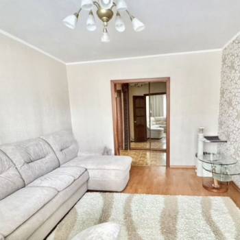 Продается 2-х комнатная квартира, 60 м²