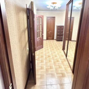 Продается 2-х комнатная квартира, 60 м²