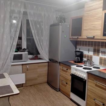 Сдается Многокомнатная квартира, 65 м²