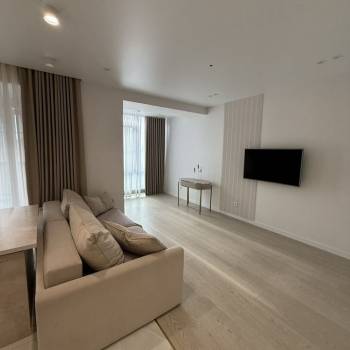 Сдается 1-комнатная квартира, 41,8 м²