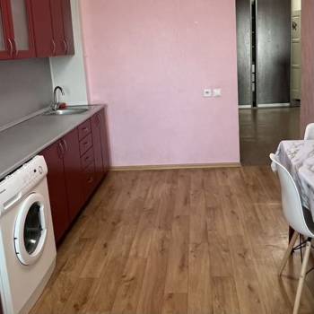 Сдается 1-комнатная квартира, 50 м²