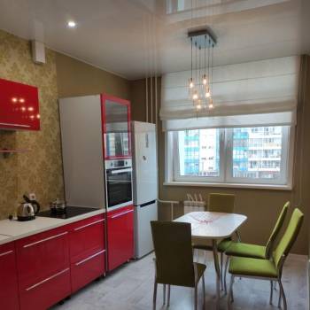 Сдается 2-х комнатная квартира, 66 м²