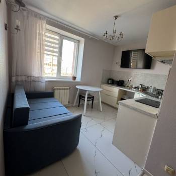 Сдается 2-х комнатная квартира, 58 м²