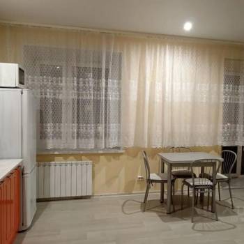 Сдается Многокомнатная квартира, 56 м²
