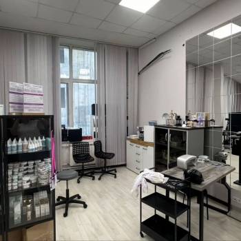 Продается Нежилое помещение, 71 м²