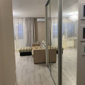 Продается 2-х комнатная квартира, 52 м²