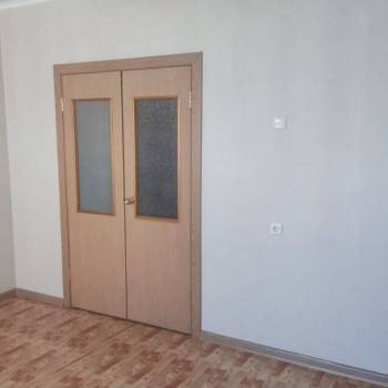 Продается 1-комнатная квартира, 43 м²
