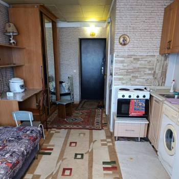 Продается 1-комнатная квартира, 16,4 м²