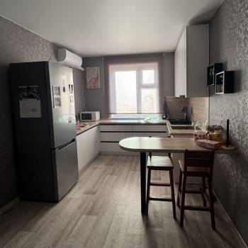 Продается 1-комнатная квартира, 40,8 м²