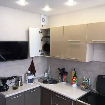 Продается 1-комнатная квартира, 40,9 м²