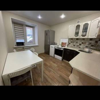 Продается 2-х комнатная квартира, 57 м²
